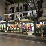 Beverly Aparthotel