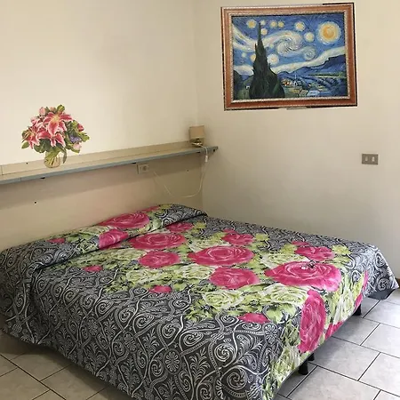 Beverly Aparthotel