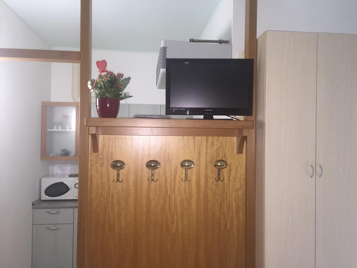 Beverly Apartment