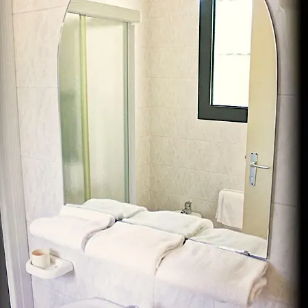 Beverly Aparthotel 3*